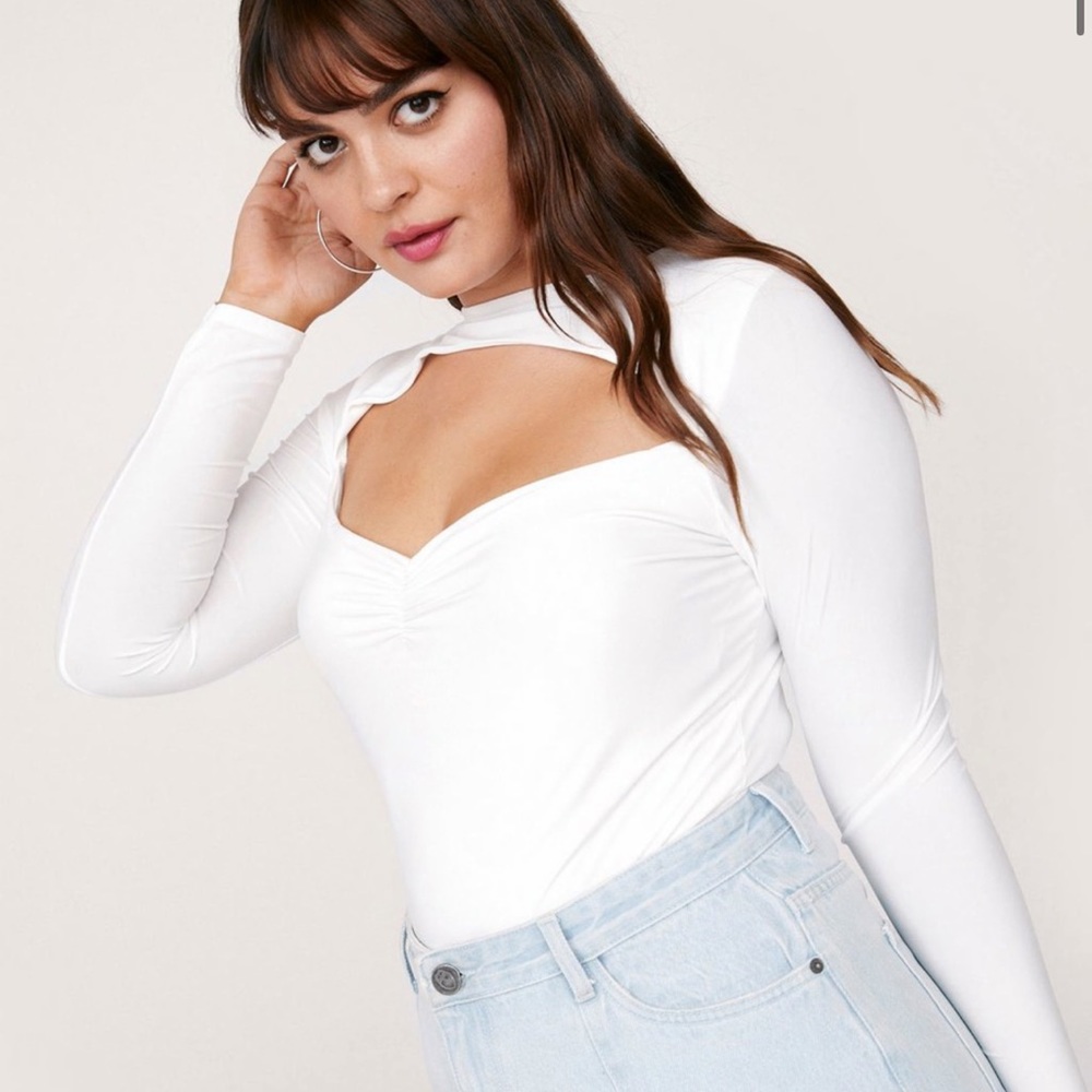 NWT Long Sleeve Cut Out Bodysuit in White